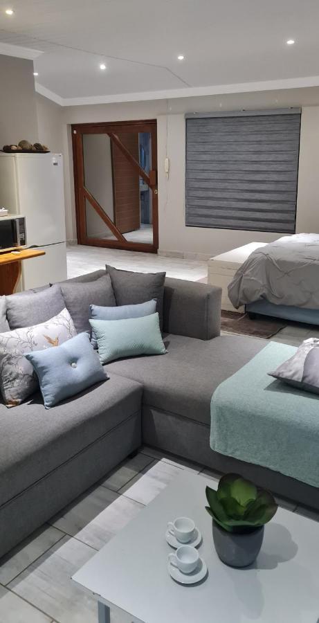 Bayswater Guest Rooms Bloemfontein Esterno foto