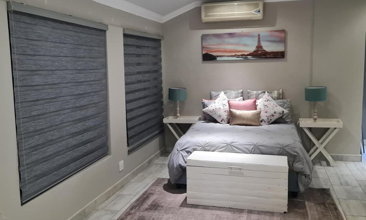 Bayswater Guest Rooms Bloemfontein Esterno foto